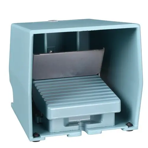 Oferta Limitada INTERRUPTOR PEDAL METÁLICO SEGURIDAD 2NA/NC (2 IMPULSOS)