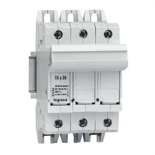*BCC CORTACIRCUITO SECC/T0/3P Súper Precio