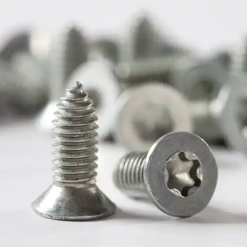 Oferta Limitada TORNILLO TRILOBULAR CON AVELLANADA M6x19 (100u)