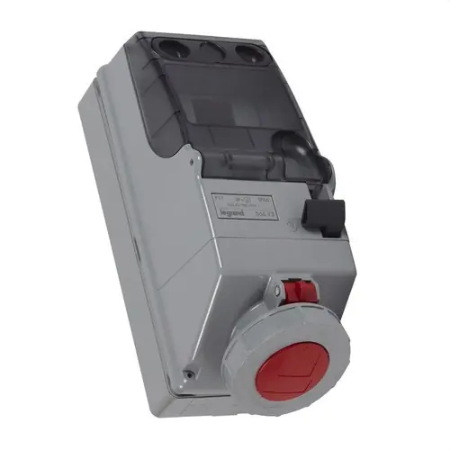 Oferta COMB. ENCL. 3P+T 32A 400V IP66