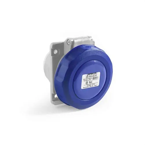 Stock Limitado BASE INCLINADA 3P+T 32A-220/240V IP67